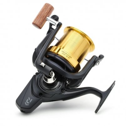 Daiwa naviják 23 Emblem 45 SCW QD OT